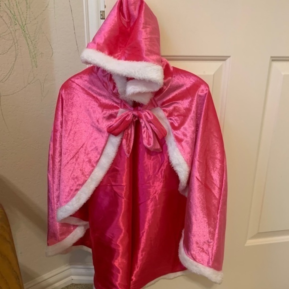 Girls costume cape for 4-5 years old girl